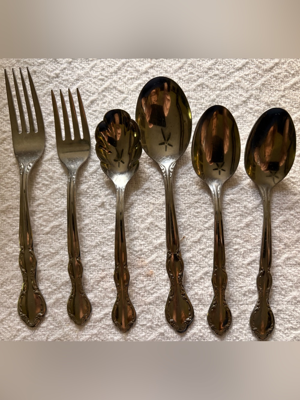 Wm Rogers & Sons Flatware Verona 1 Forks 1 Salad 2 Teaspoon 1 Soup 1 Sugar Spoon